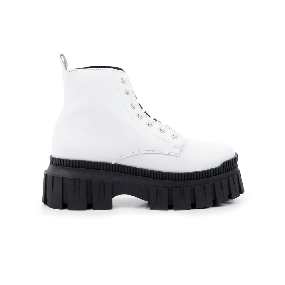 White Leather Combat Boots L’Intervalle Size 38
